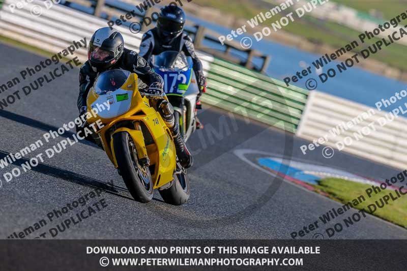 PJM Wedding Photography;enduro digital images;event digital images;eventdigitalimages;mallory park;mallory park photographs;mallory park trackday;mallory park trackday photographs;no limits trackdays;peter wileman photography;racing digital images;trackday digital images;trackday photos